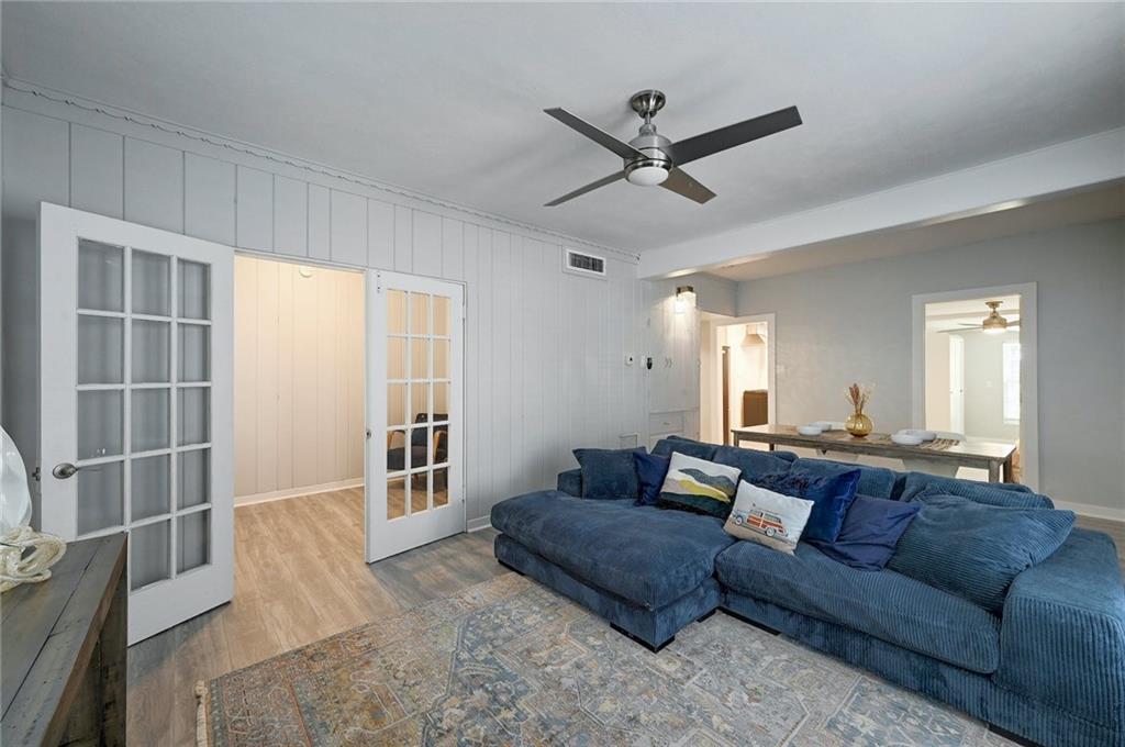 3102 Tom Green St Austin, TEXAS 78705