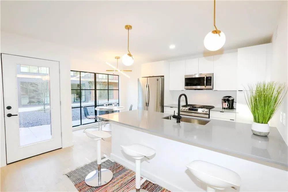 3000 Duval St  Unit C1 Austin, TX 78705