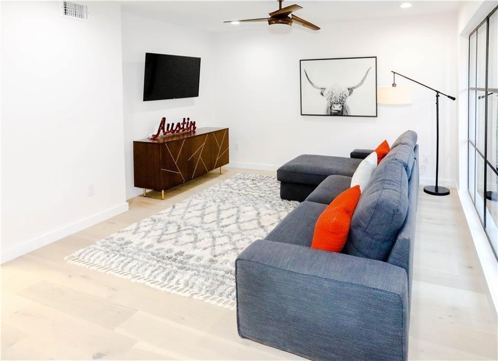 3000 Duval St  Unit C1 Austin, TX 78705