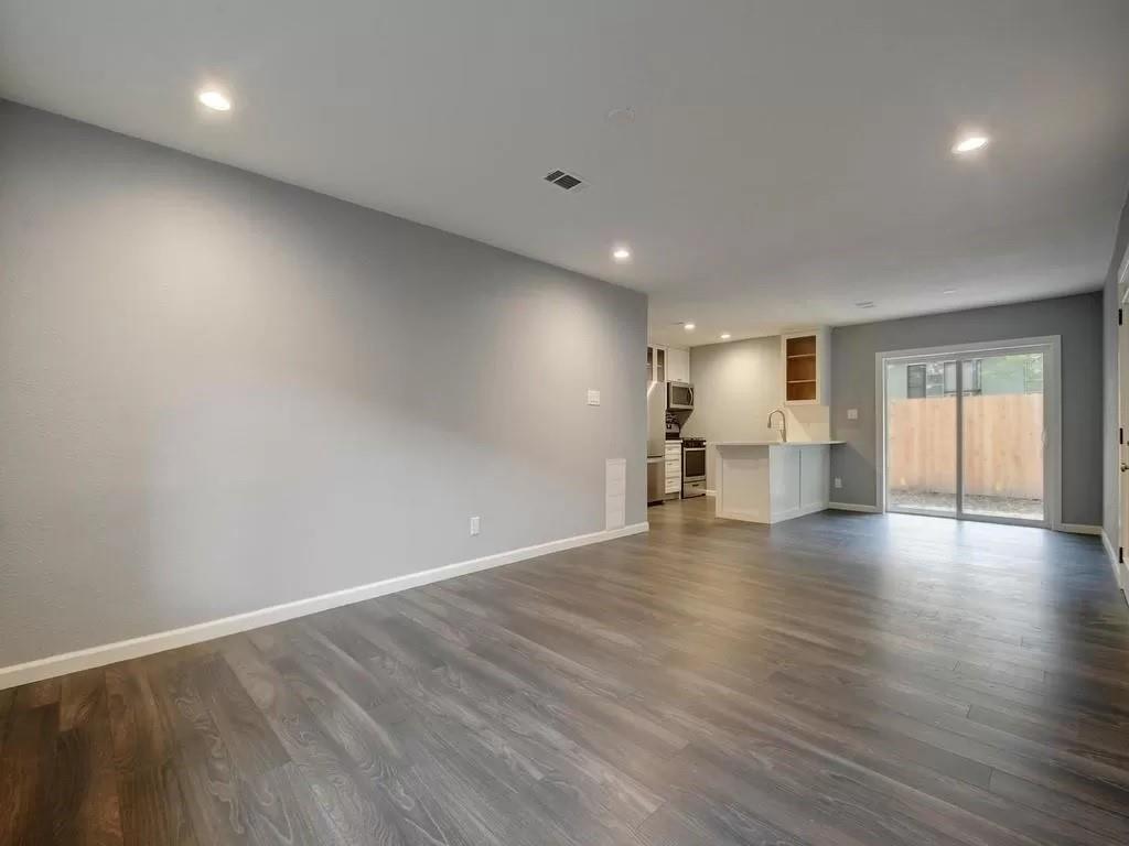 4702 Duval St #A Austin, Texas 78751