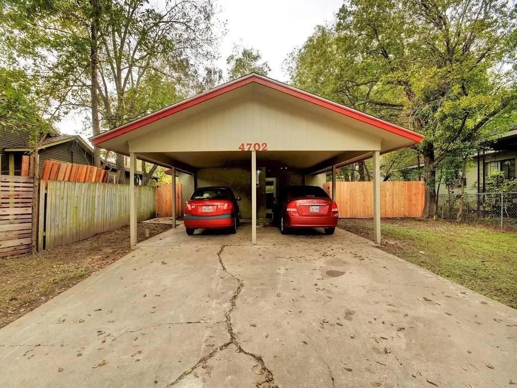 4702 Duval St #A Austin, Texas 78751