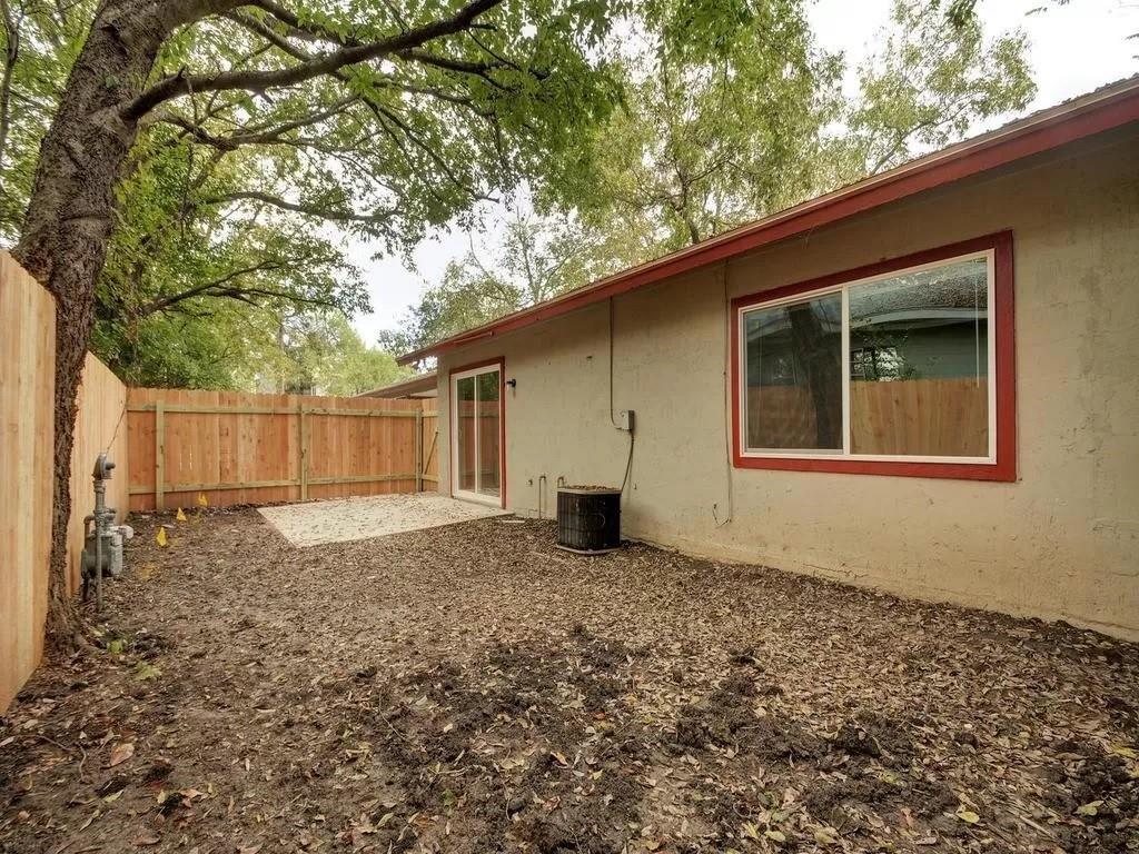 4702 Duval St #B Austin, Texas 78751