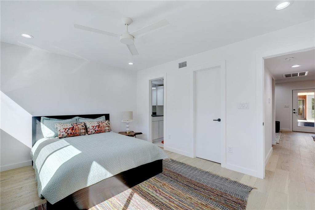 3000 Duval St (D1) Austin, TX 78705