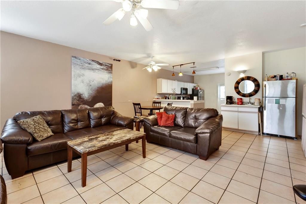 918 Keith Ln #B Austin, TX 78705