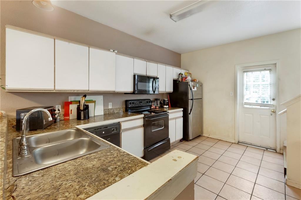 918 Keith Ln #B Austin, TX 78705