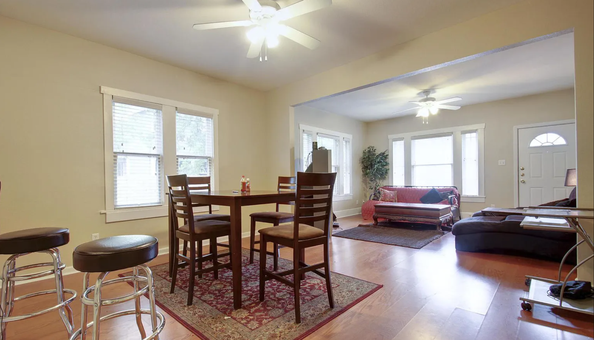 303 E 38th St Austin, TEXAS 78705