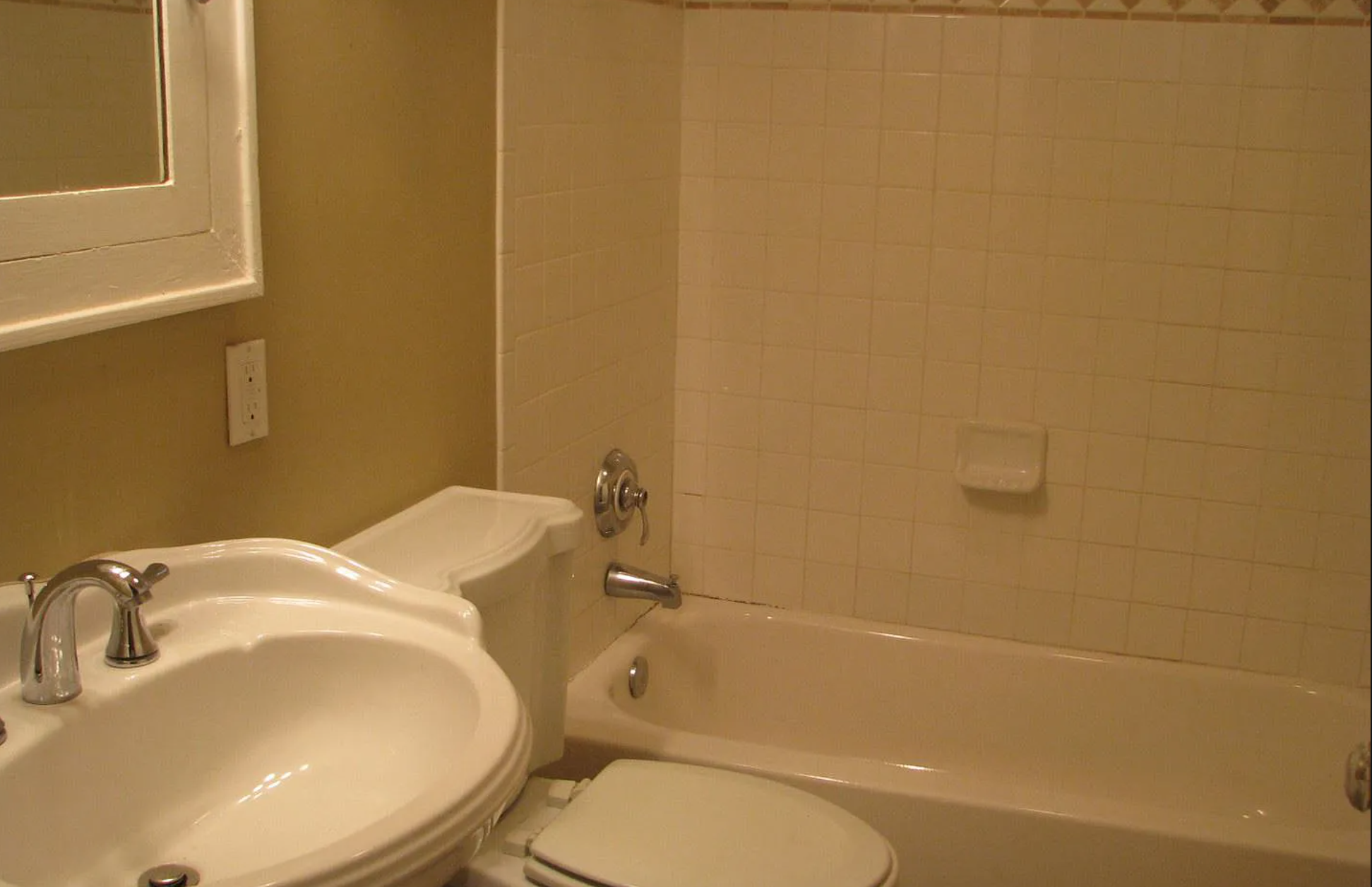 4802 Clarkson Avenue Austin, TEXAS 78751