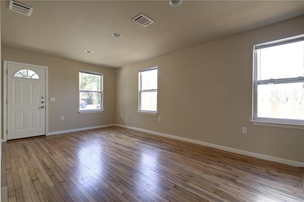 4509 Depew Avenue Austin, TEXAS 78751