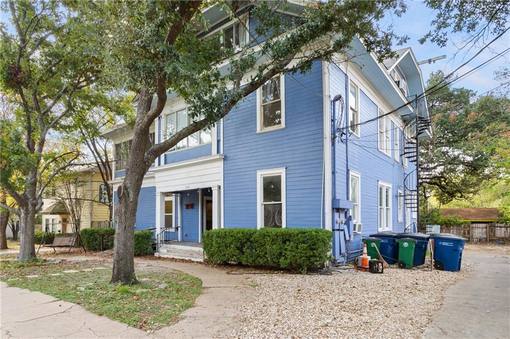 3210 Hampton Austin, Texas 78705