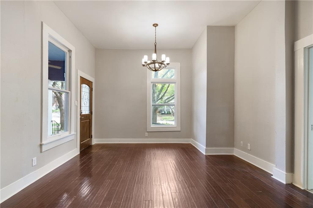 3210 Hampton Austin, Texas 78705