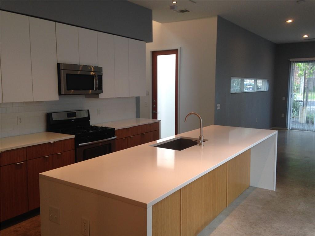 4525 Depew Austin, TEXAS 78751
