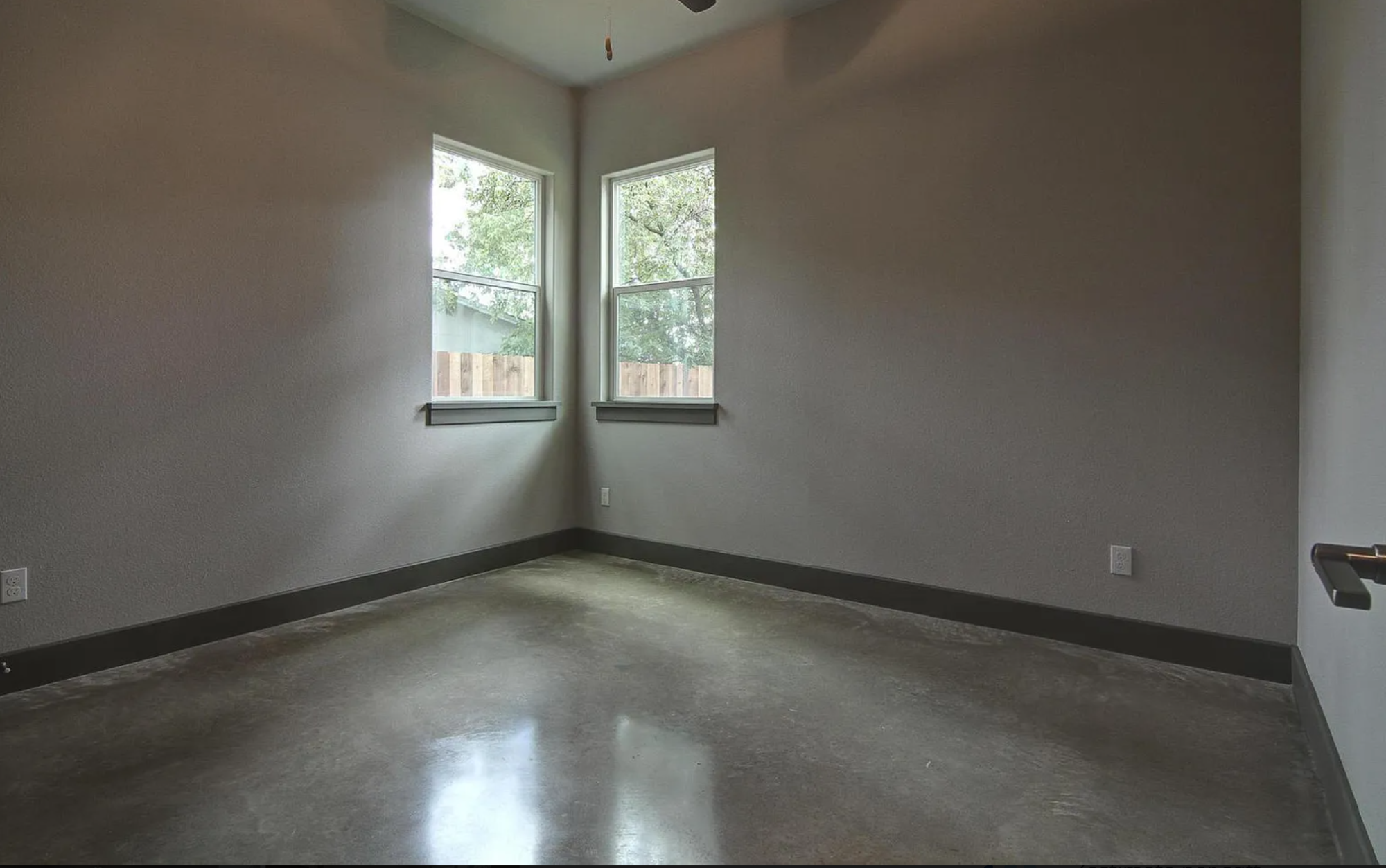 923 E 37th St Austin, TX 78705