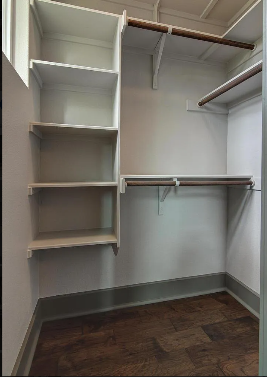 923 E 37th St Austin, TX 78705