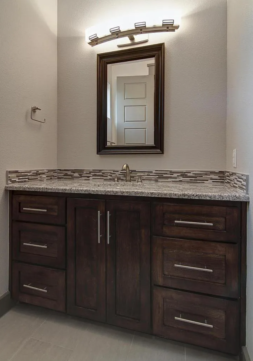 923 E 37th St Austin, TX 78705