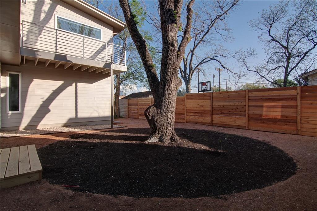 5305 Martin Ave Austin, TEXAS 78751