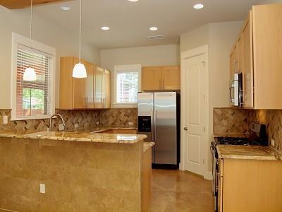 304 Zennia St Austin, TEXAS 78751