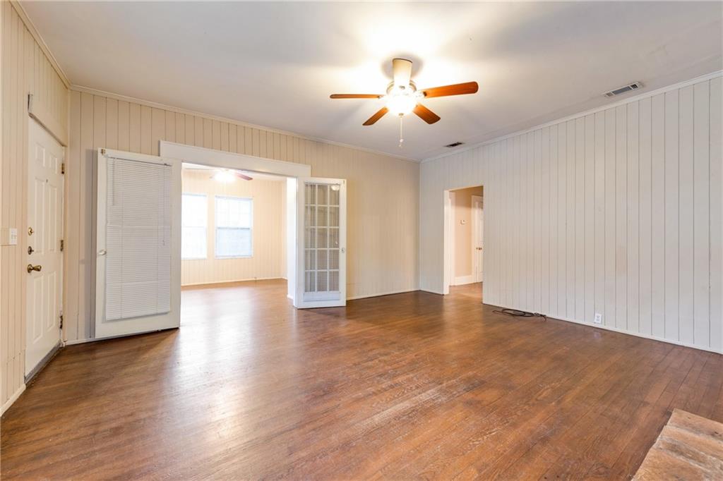2839 Shoal Crest Ave #A Austin, TEXAS 78705