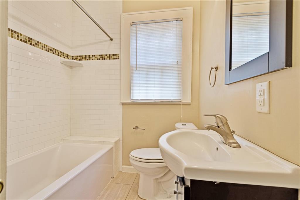 2839 Shoal Crest Ave #A Austin, TEXAS 78705