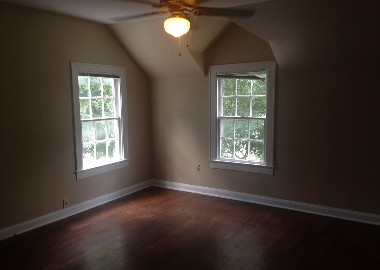 810 E 30th St Austin, TEXAS 78705