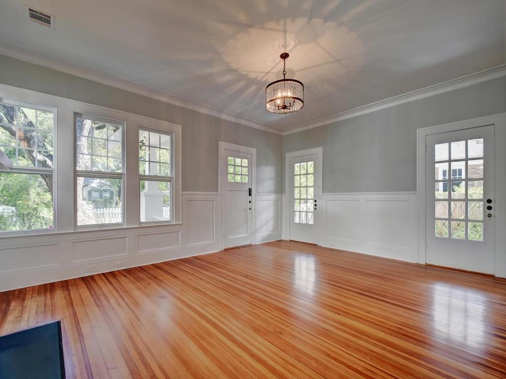 1203 W 22nd 1/2 St Austin, TEXAS 78705
