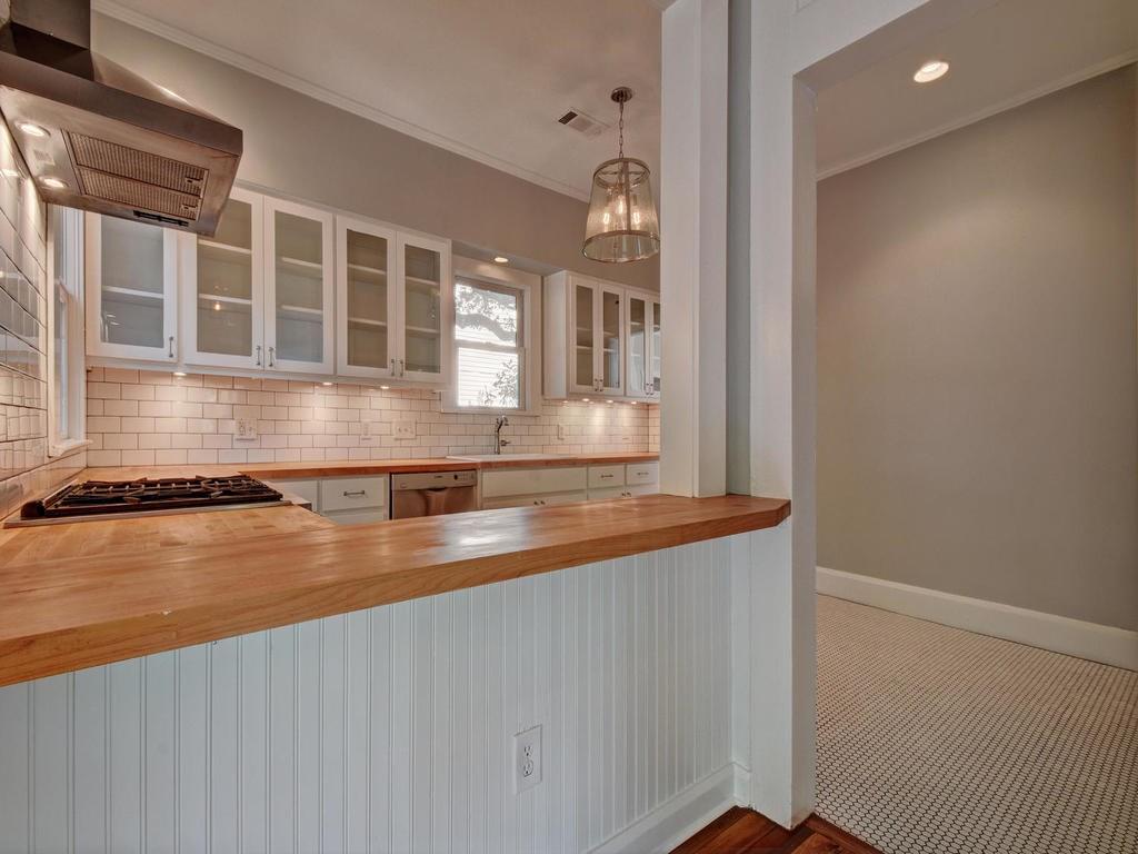 1203 W 22nd 1/2 St Austin, TEXAS 78705