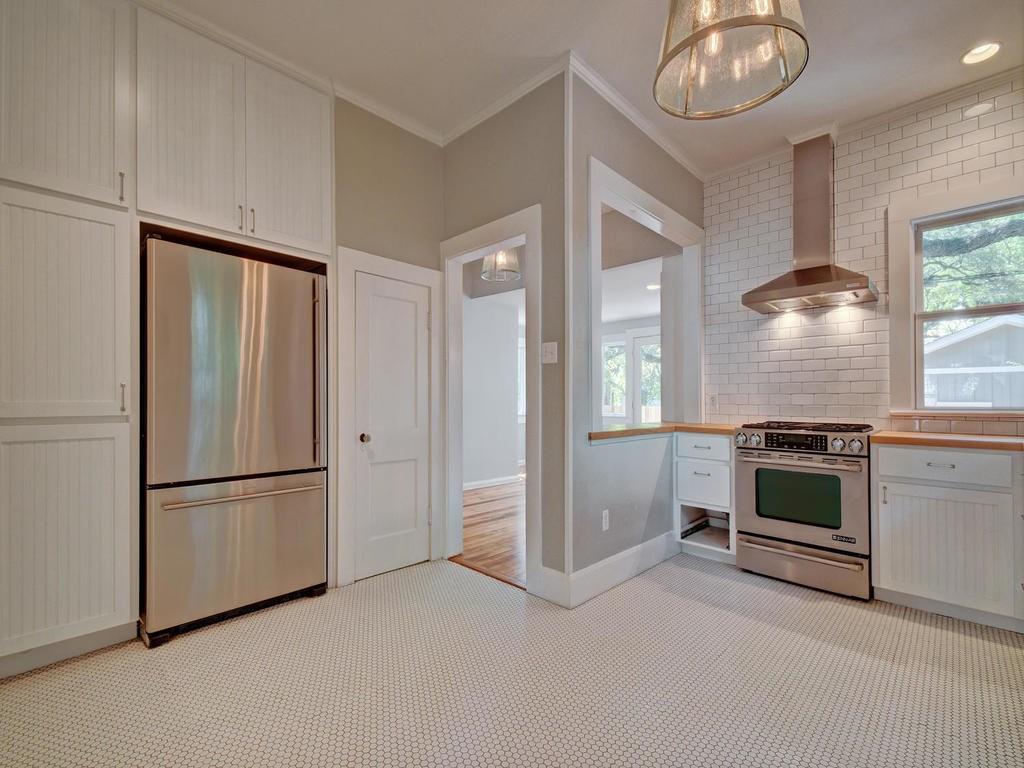 1203 W 22nd 1/2 St Austin, TEXAS 78705