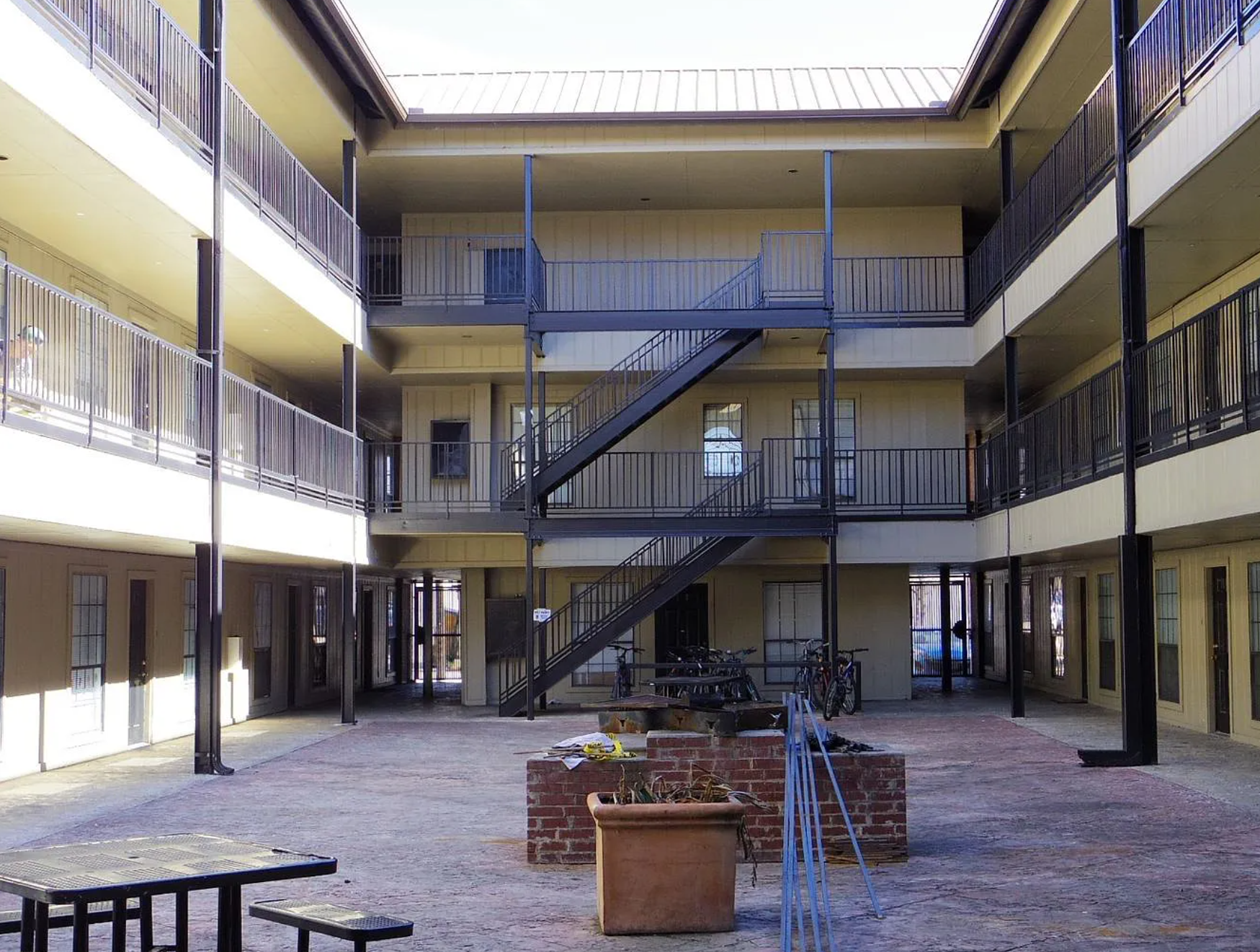 2401 Leon St Unit 304 Austin, TEXAS 78705