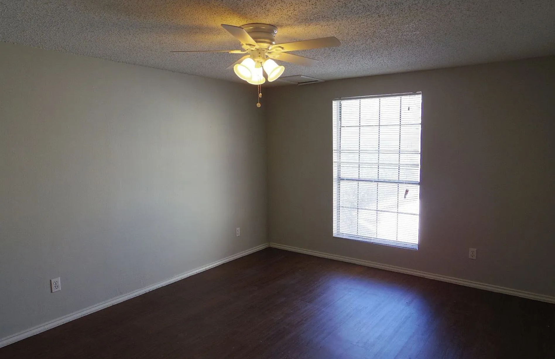 2401 Leon St Unit 304 Austin, TEXAS 78705