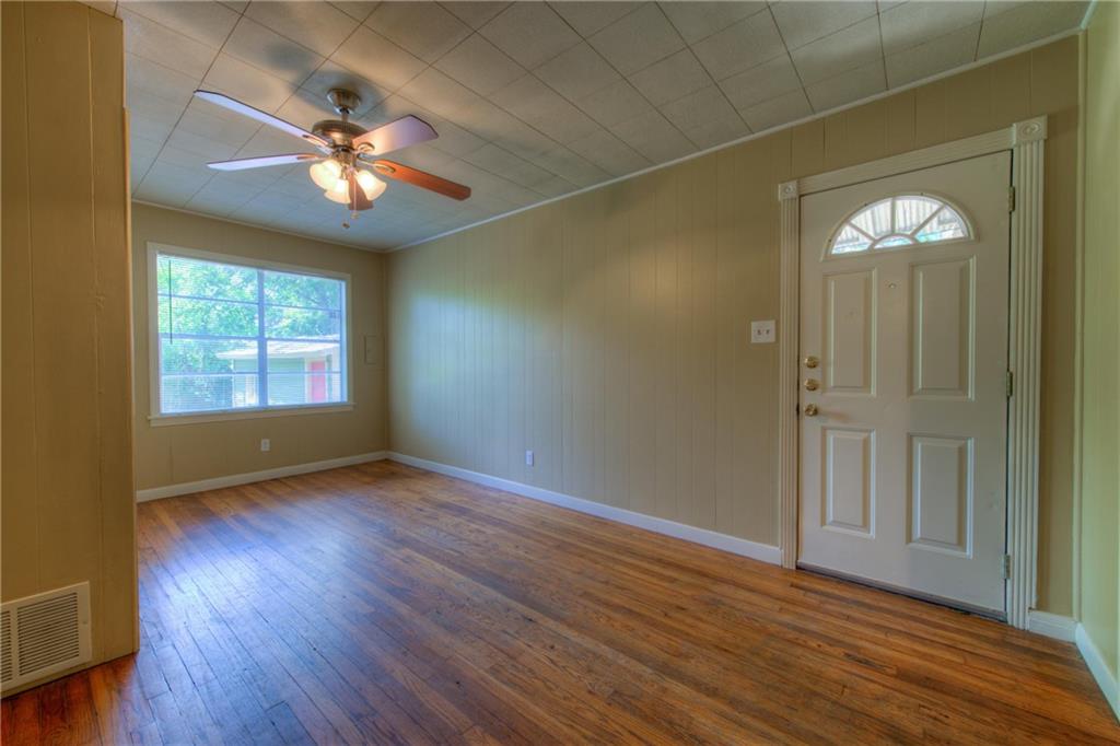 205 w 55th St Austin, TEXAS 78751