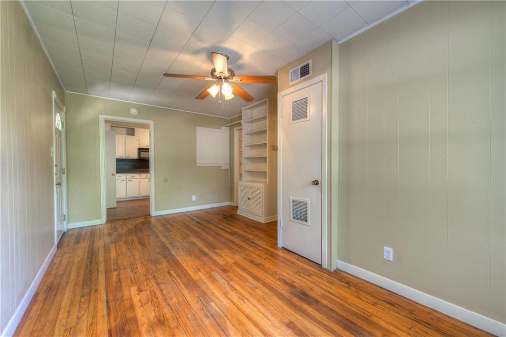 205 w 55th St Austin, TEXAS 78751