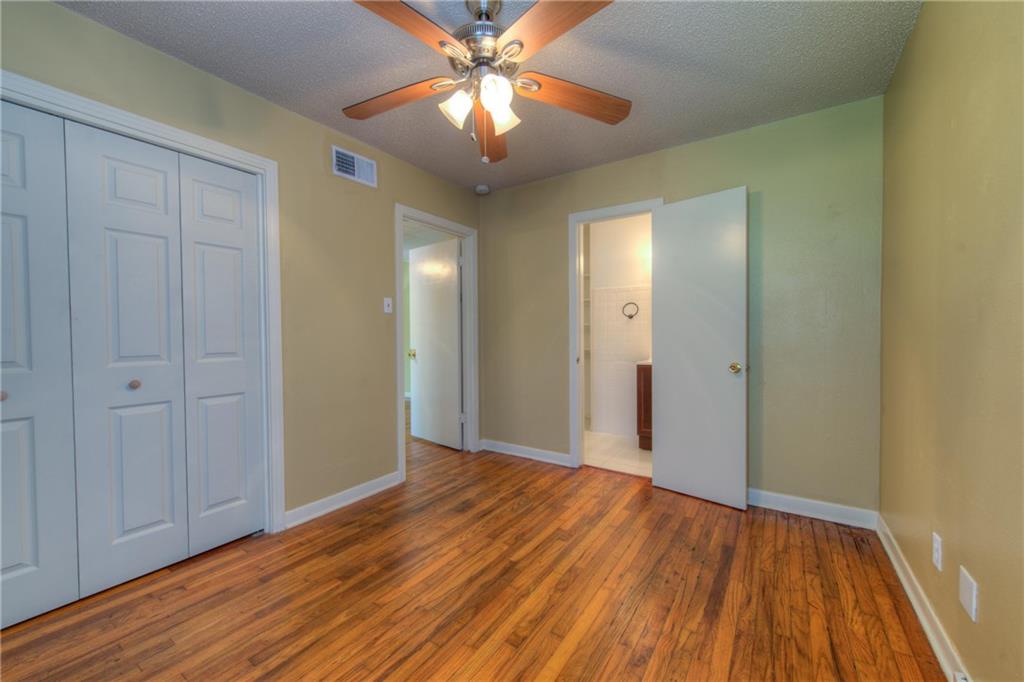 205 w 55th St Austin, TEXAS 78751