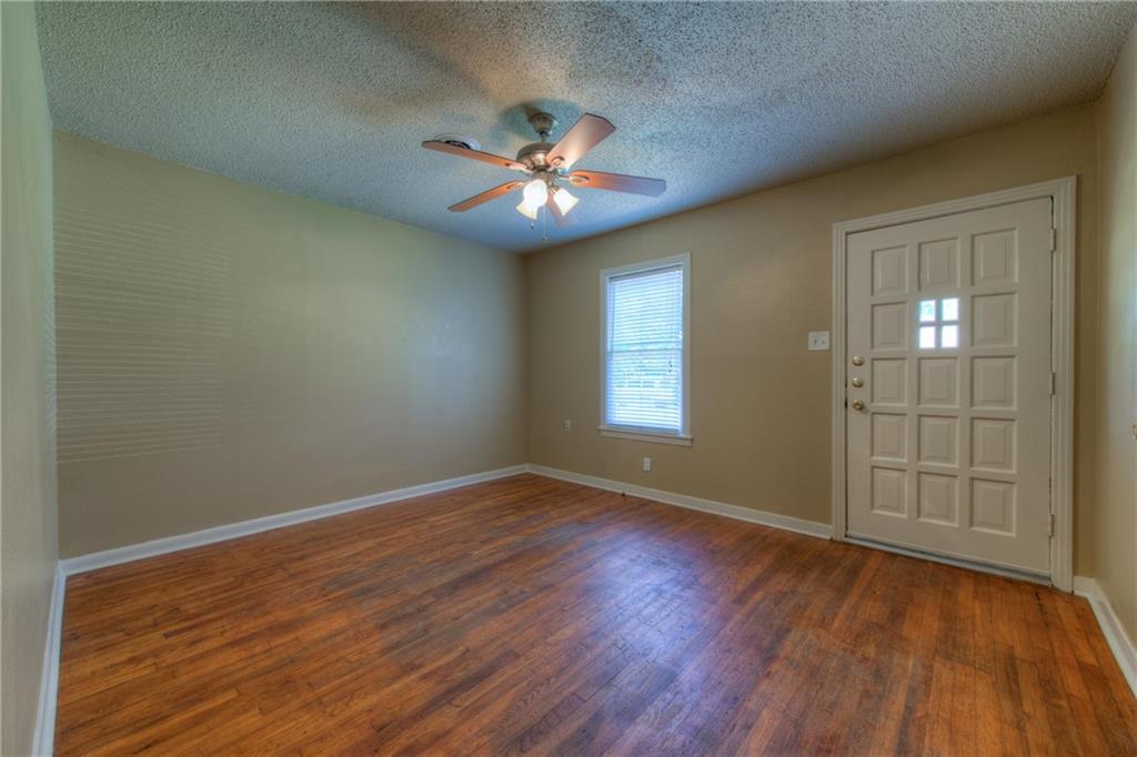 205 w 55th St Austin, TEXAS 78751