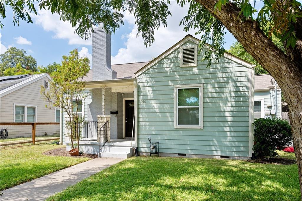 910 E 38th St Austin, TEXAS 78705