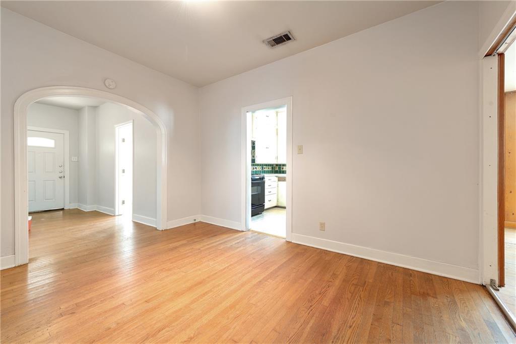 910 E 38th St Austin, TEXAS 78705