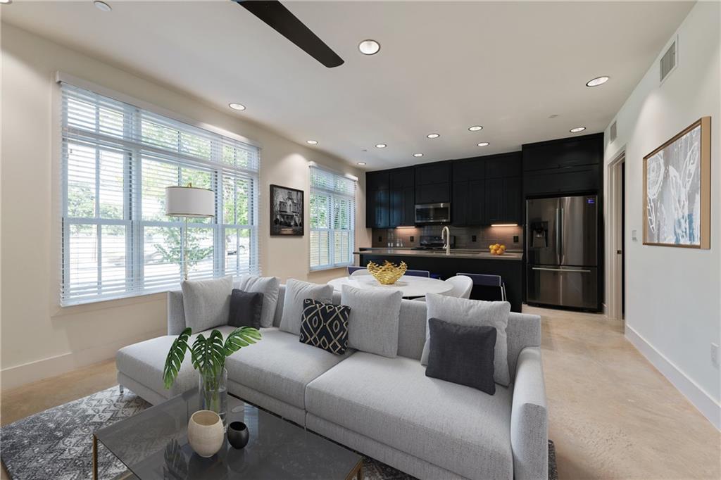 408 west 38st, Bldg 2, Apt 1 Austin, TEXAS 78751