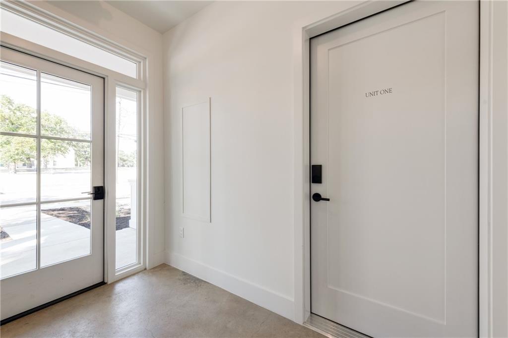 408 west 38st, Bldg 2, Apt 1 Austin, TEXAS 78751