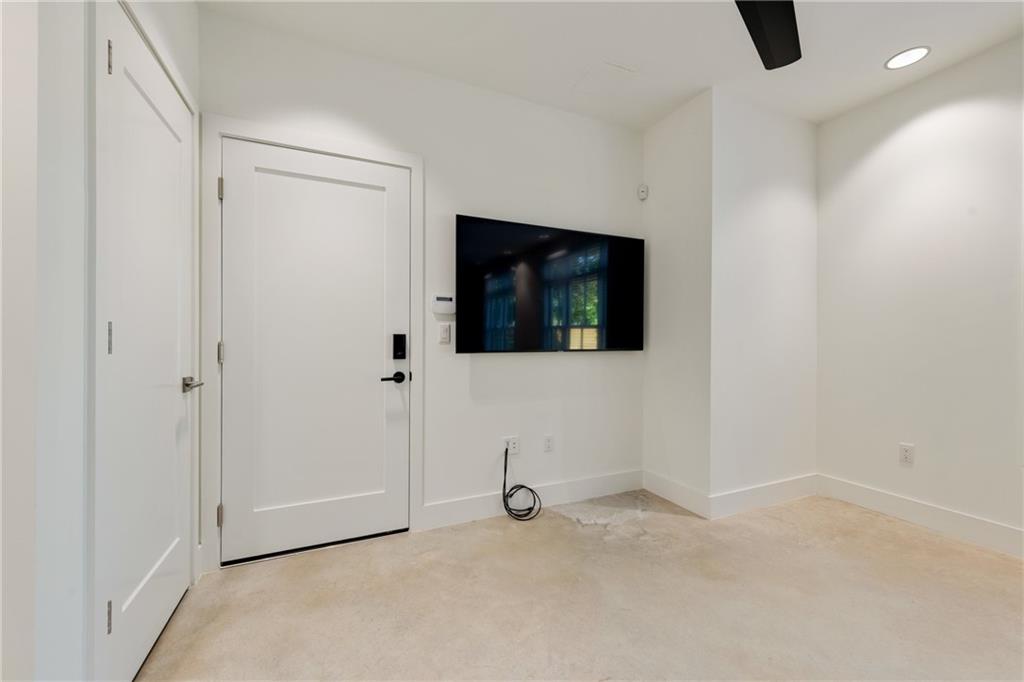 408 west 38st, Bldg 2, Apt 1 Austin, TEXAS 78751