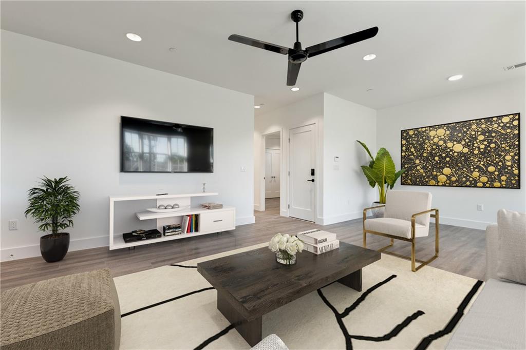 408 w 38st, Bldg 4, Apt 2 Austin, TX 78751
