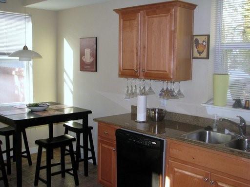 3104 Helms St Austin, TEXAS 78705