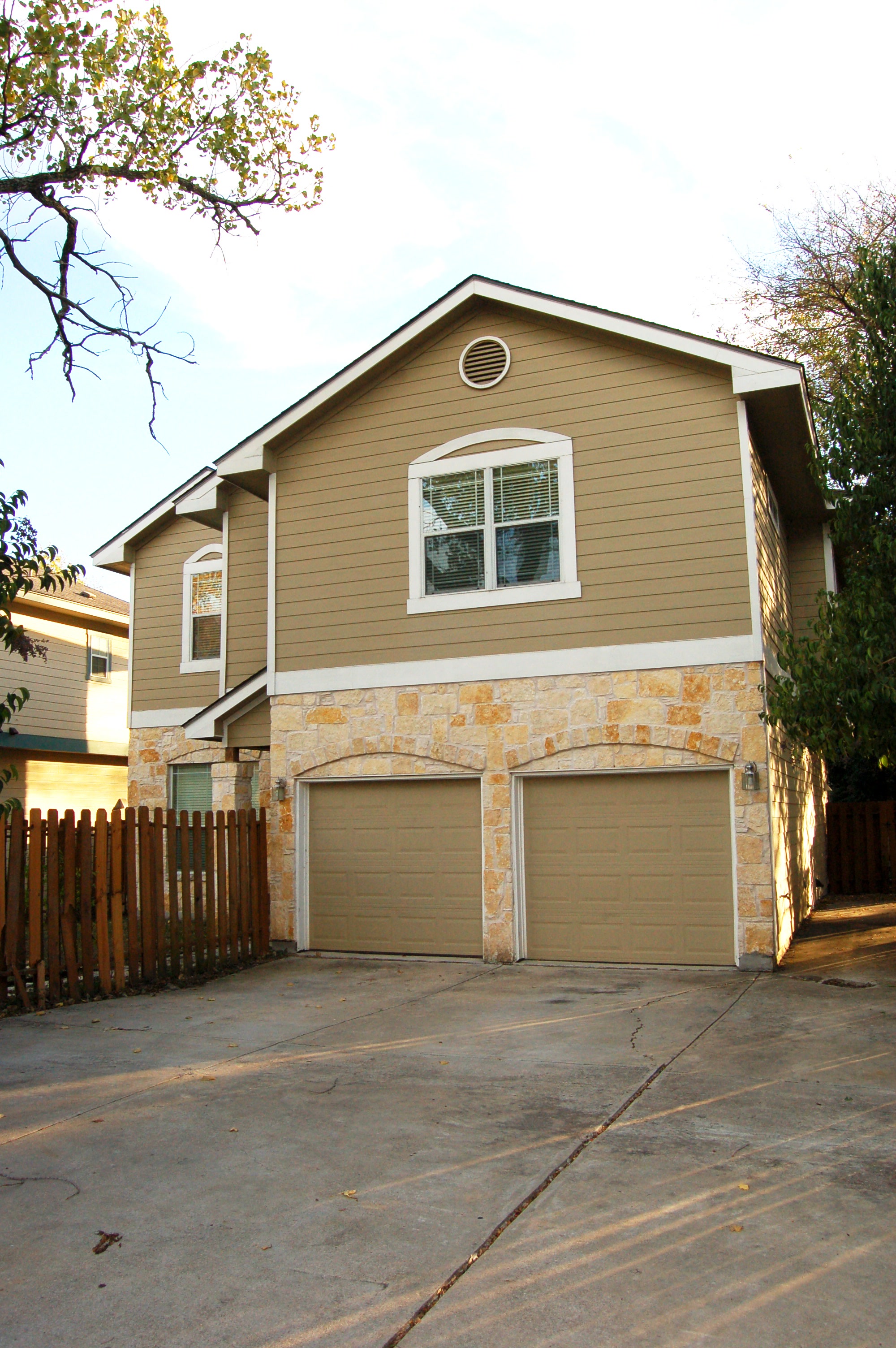 401 Nelray A Austin, Texas 78751