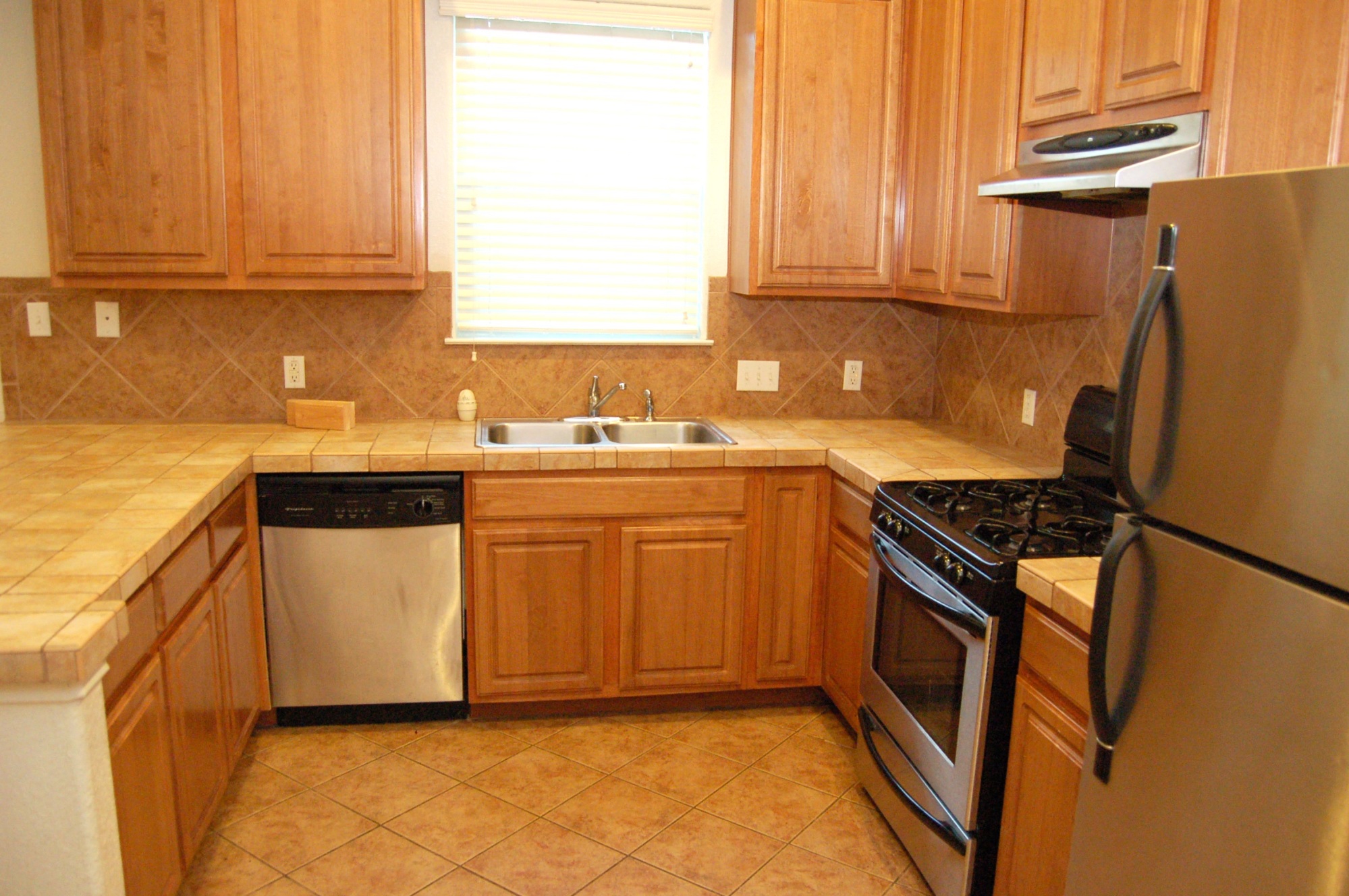 401 Nelray A Austin, Texas 78751