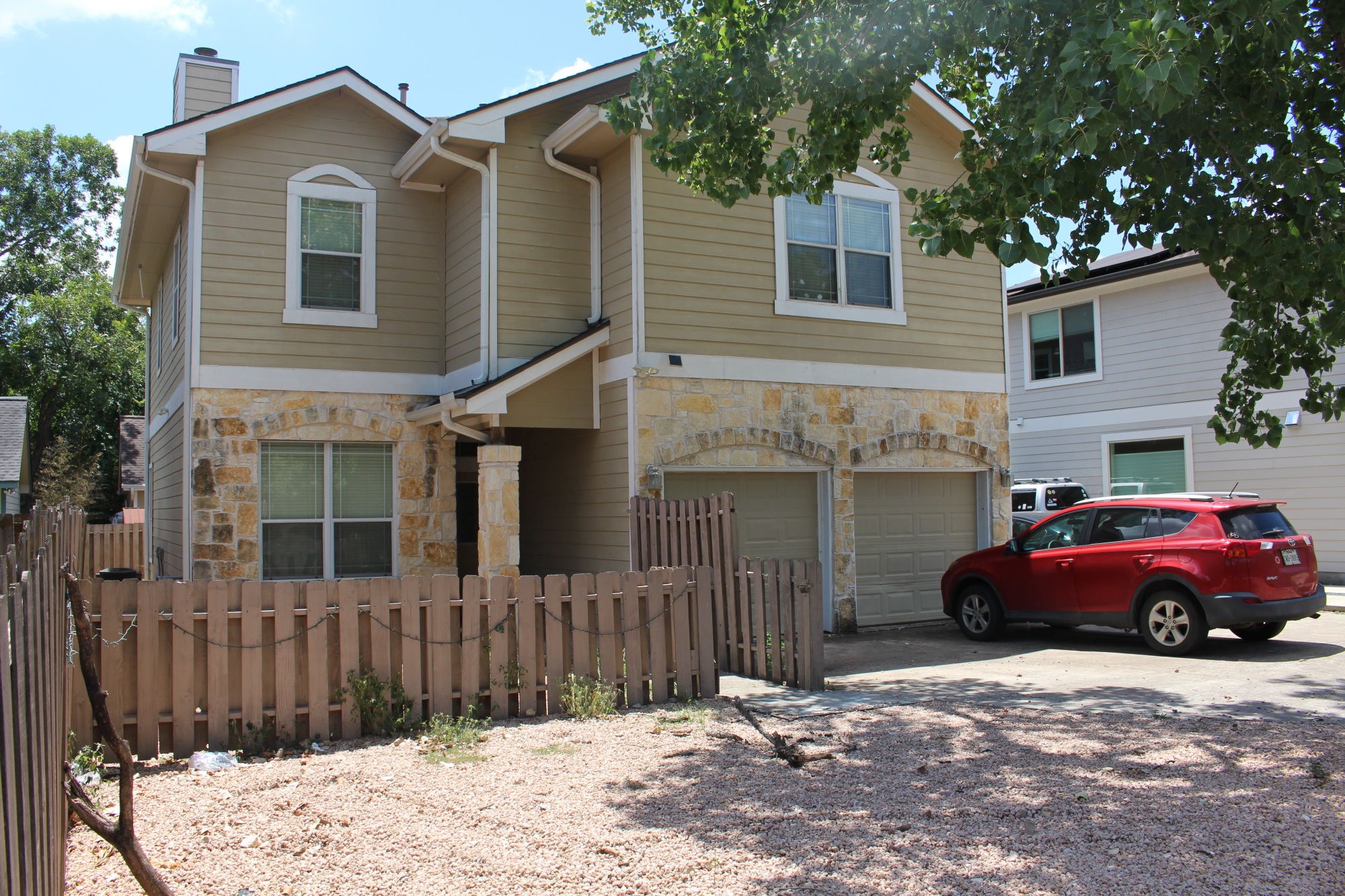 401 Nelray A Austin, Texas 78751