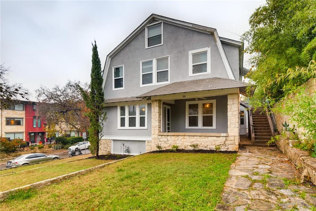 810 W 32nd A Austin, Texas 78705