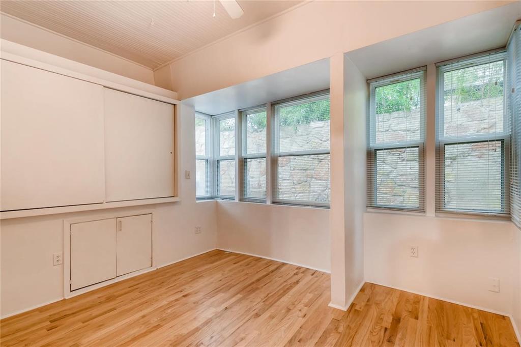 810 W 32nd A Austin, Texas 78705