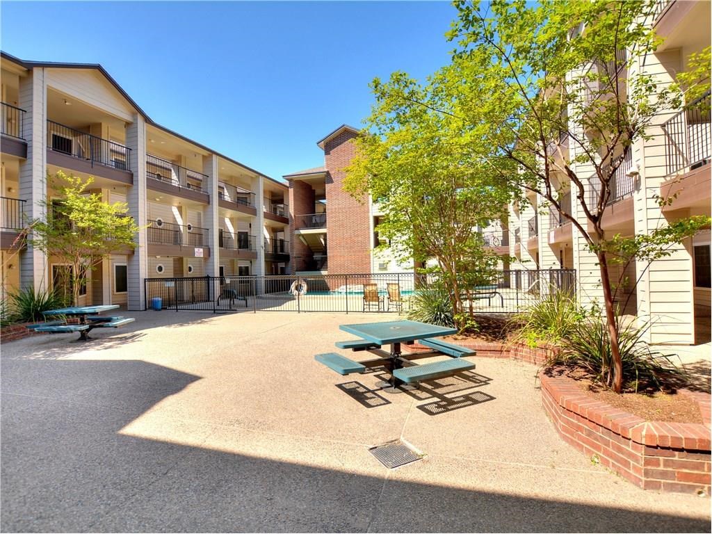501 W 26th St Unit 211 Austin, Texas 78705