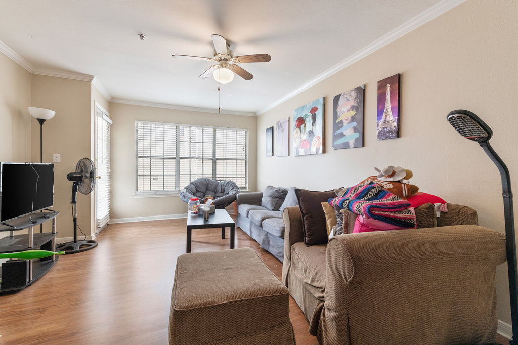 501 W 26th St Unit 211 Austin, Texas 78705