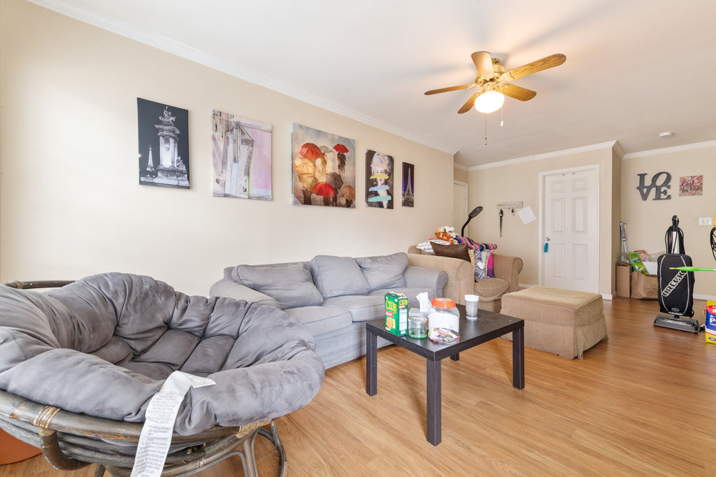 501 W 26th St Unit 211 Austin, Texas 78705