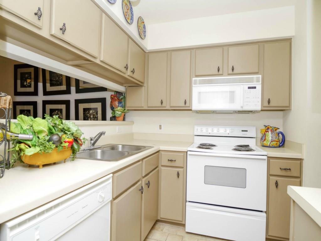 501 W 26th St #116 Austin, Texas 78705