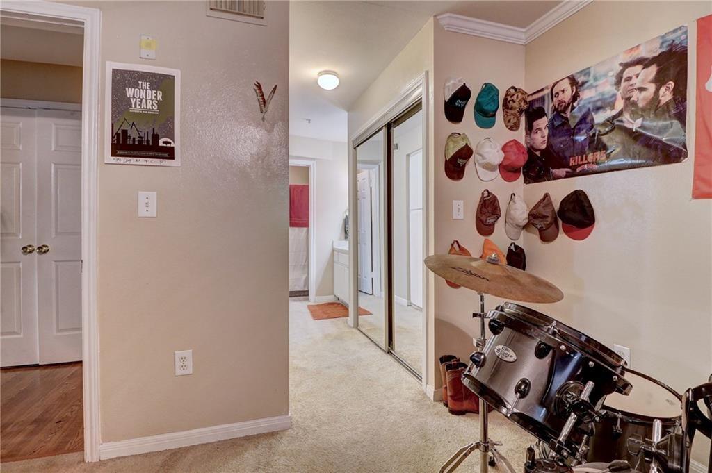 501 W 26th St #116 Austin, Texas 78705