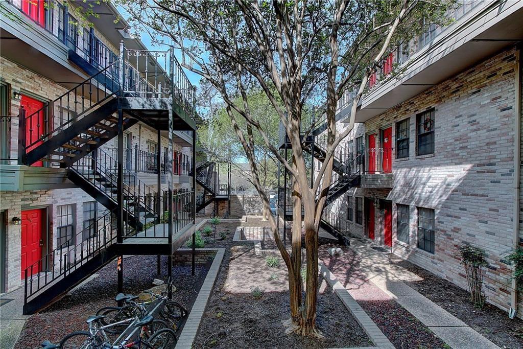 2216 San Gabriel St Unit 301 Austin, Texas 78705